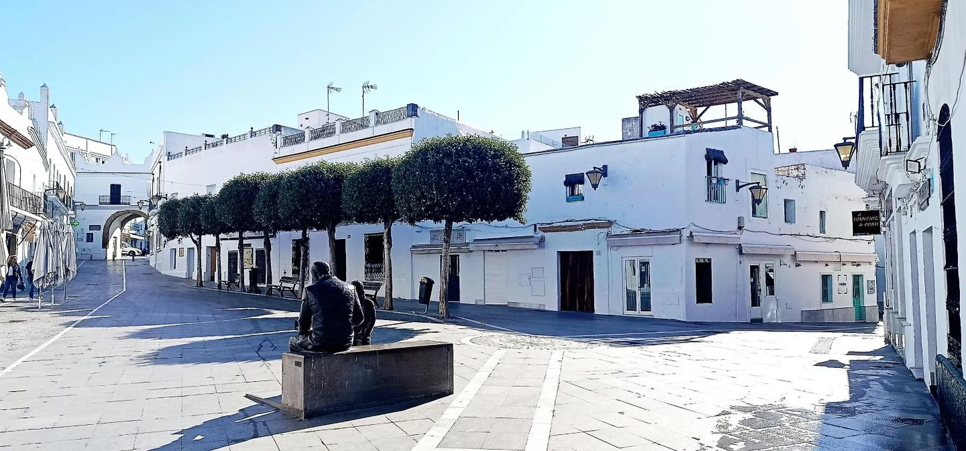 コニル・デ・ラ・フロンテラ La Plaza De Conilヴィラ